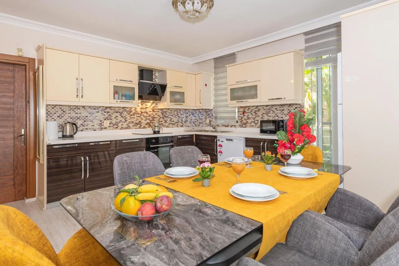 Villa Yasam Park - Luxury 8 Person - Fethiye Calis Beach 90Mt